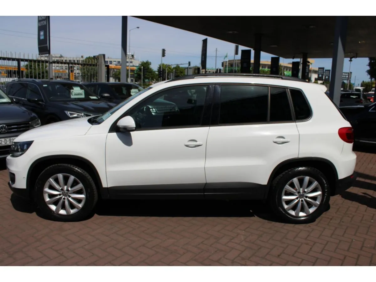 Volkswagen Tiguan 2.0 TDI Comfortline 110BHP 5DR - Image 4