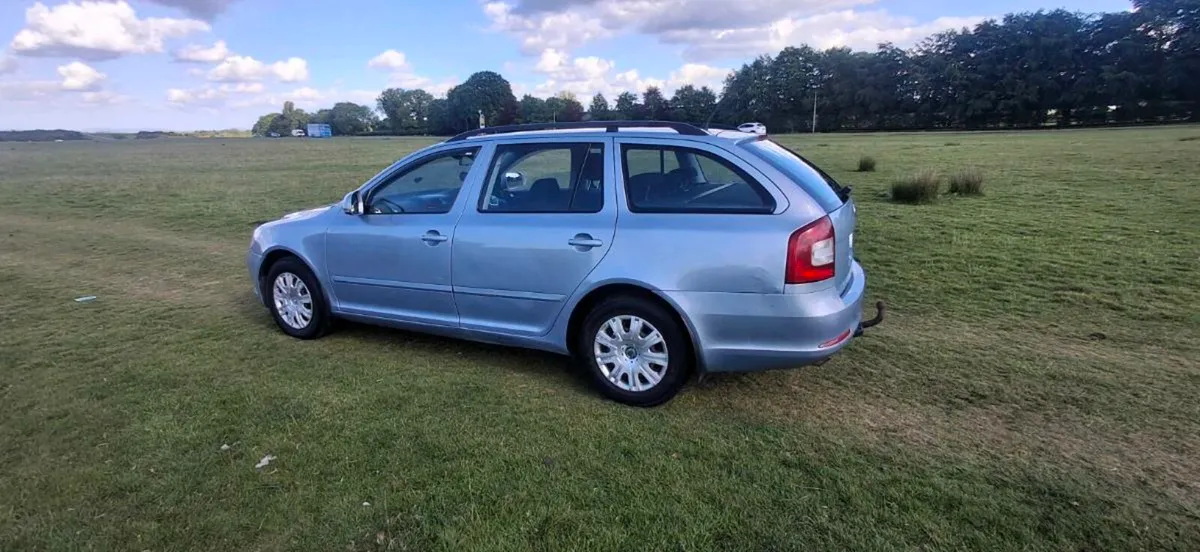2011 skoda octavia - Image 1