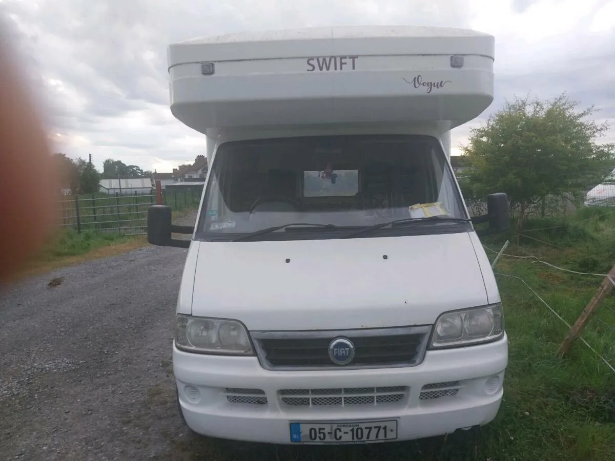 Camper - Image 4