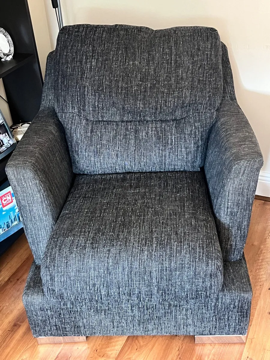 3piece sofa - Image 2