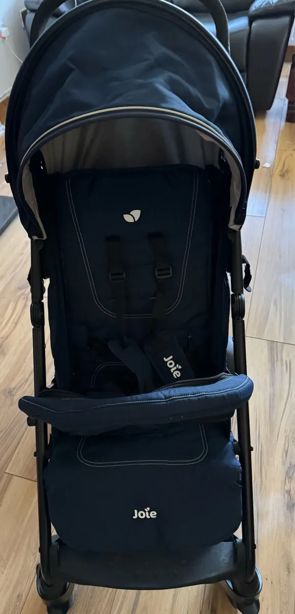 Stroller - Image 4
