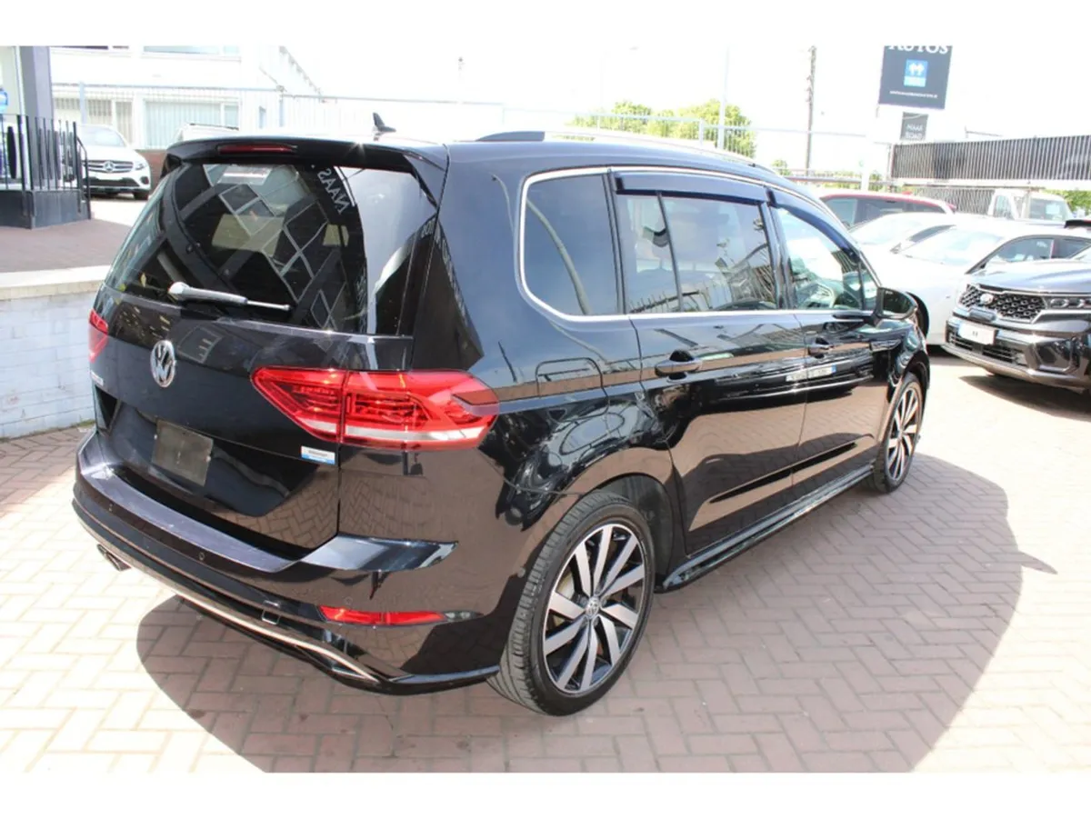 Volkswagen Touran 1.4tsi R -line Plus 5DR 7seater - Image 4