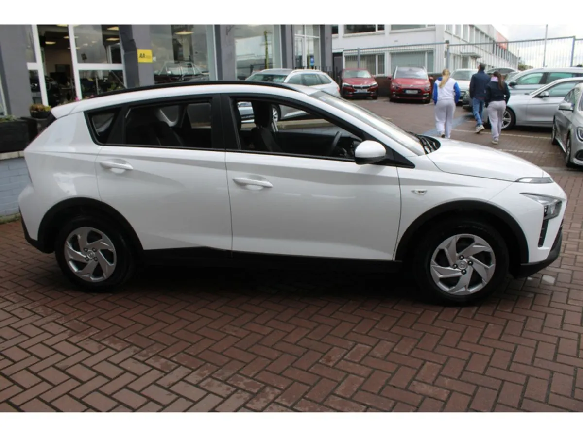 Hyundai Bayon 1.0 Petrol Comfort Plus 5DR Hatchba - Image 2