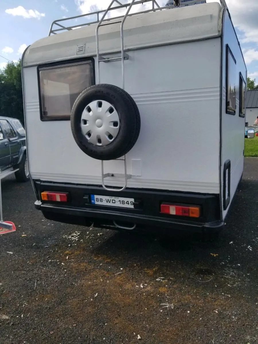 Camper van - Image 4