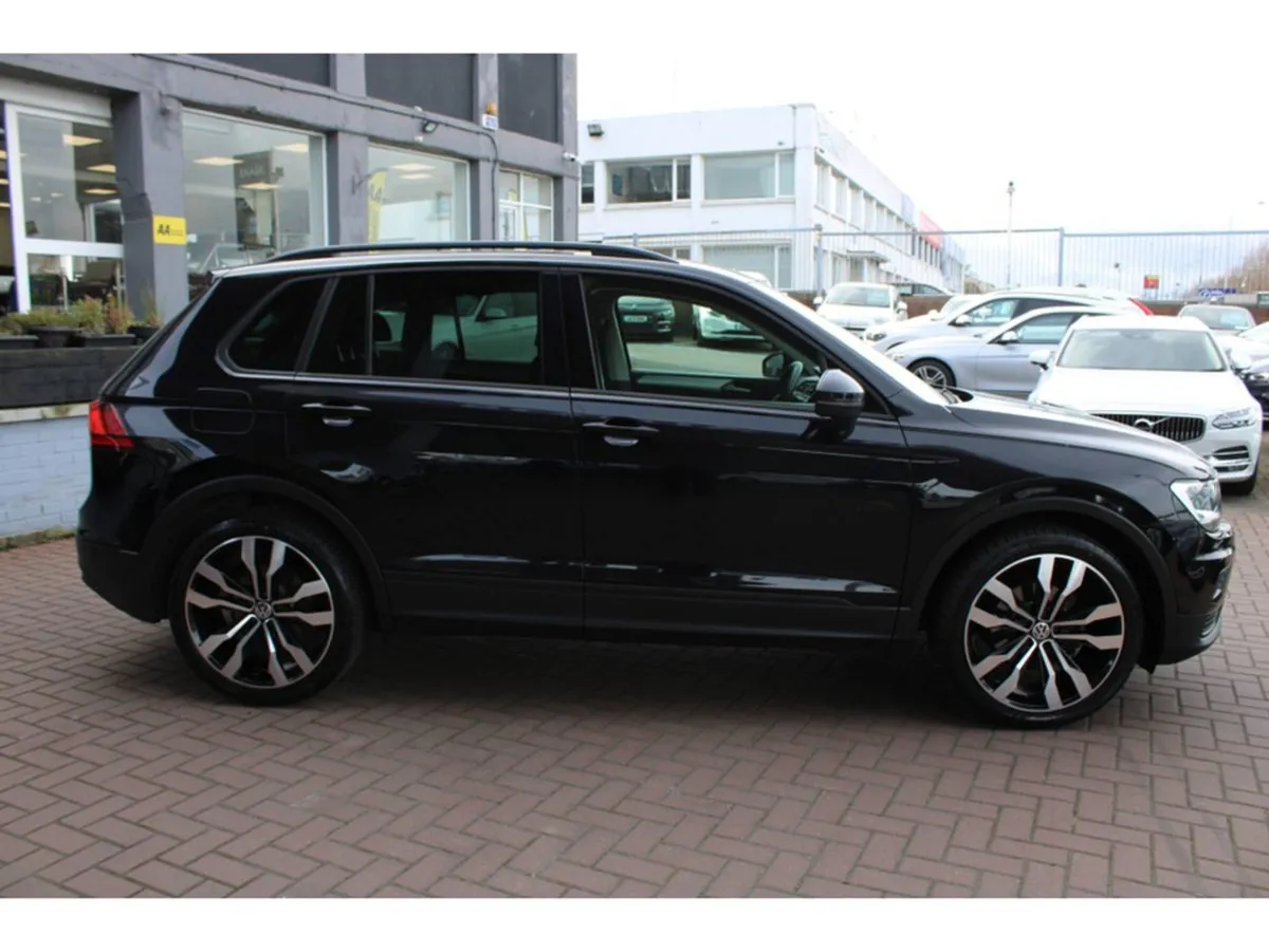 Volkswagen Tiguan 1.5 TSI EVO Sport 5DR Estate // - Image 3