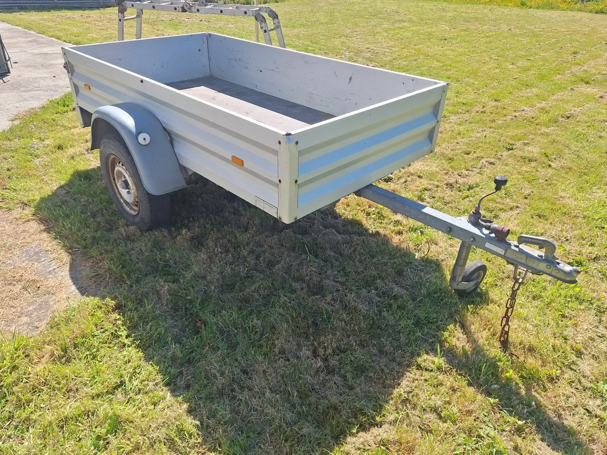 Camping Trailer - Image 3