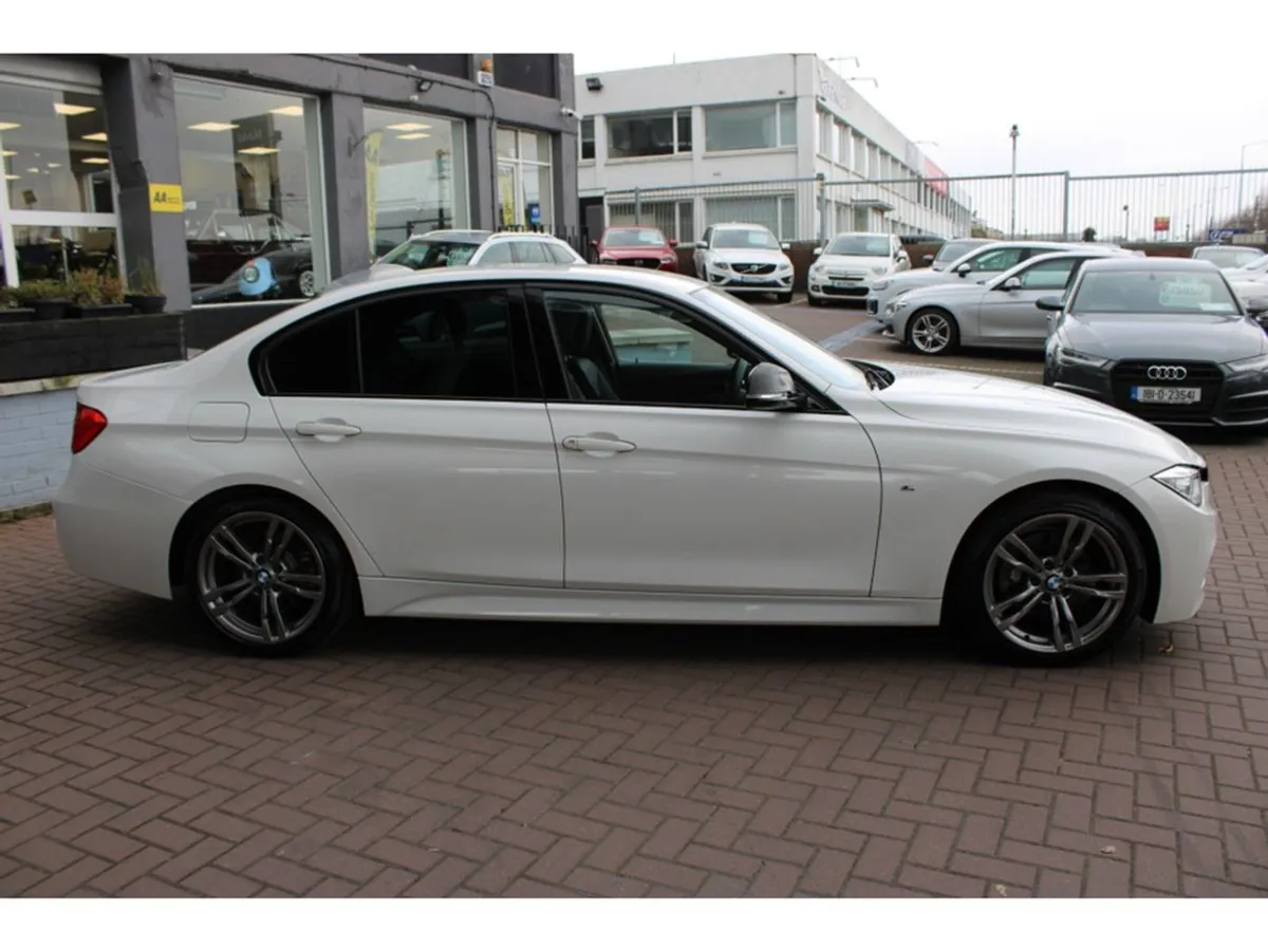 BMW 3 Series 320D M-sport PRO Plus 4DR Saloon Aut - Image 3