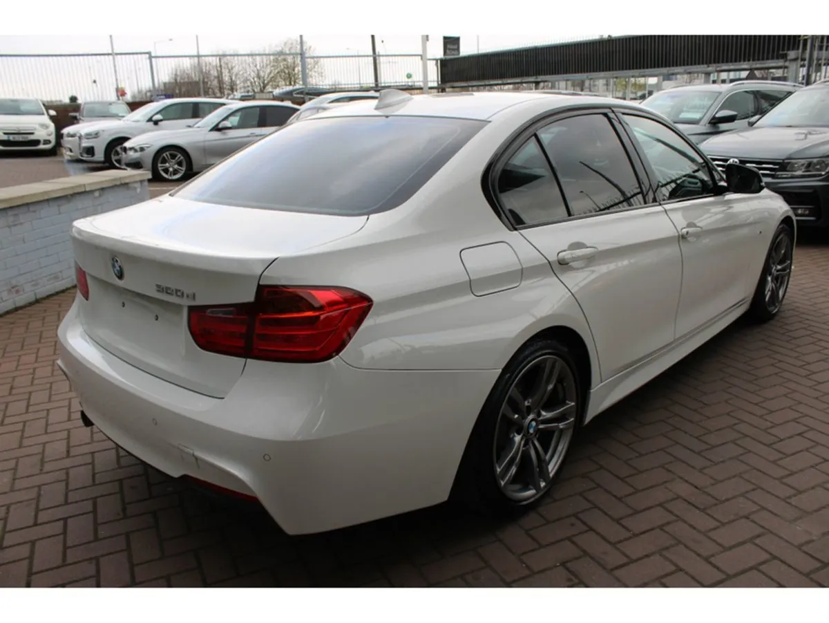 BMW 3 Series 320D M-sport PRO Plus 4DR Saloon Aut - Image 4