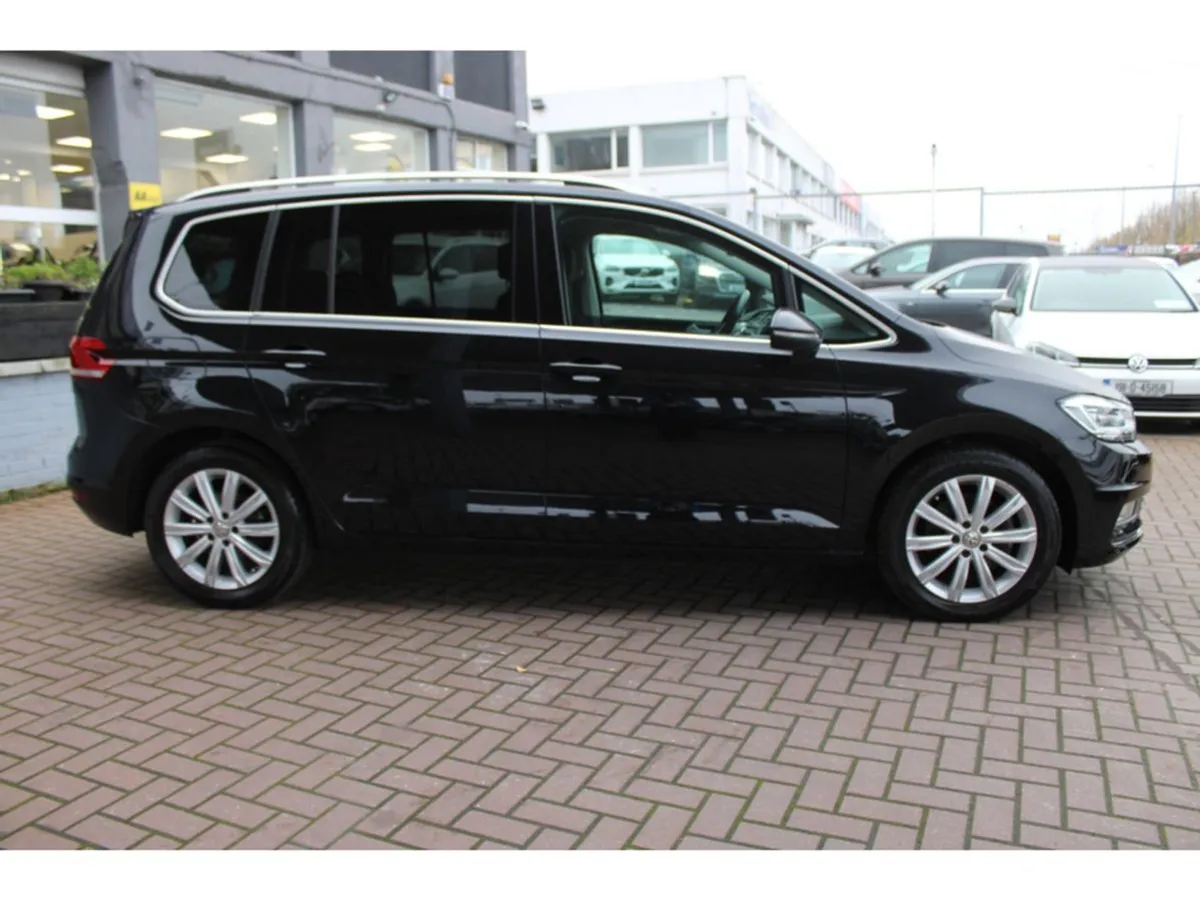 Volkswagen Touran 1.4tsi Highline 7 Seater MPV Au - Image 2