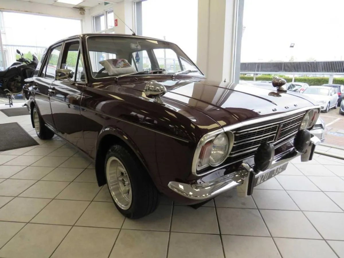 Ford Cortina 1300 Deluxe Automatic // Immaculate - Image 2