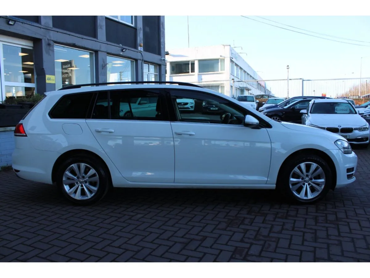 Volkswagen Golf 1.2tsi Comfortline 5DR Estate Aut - Image 3