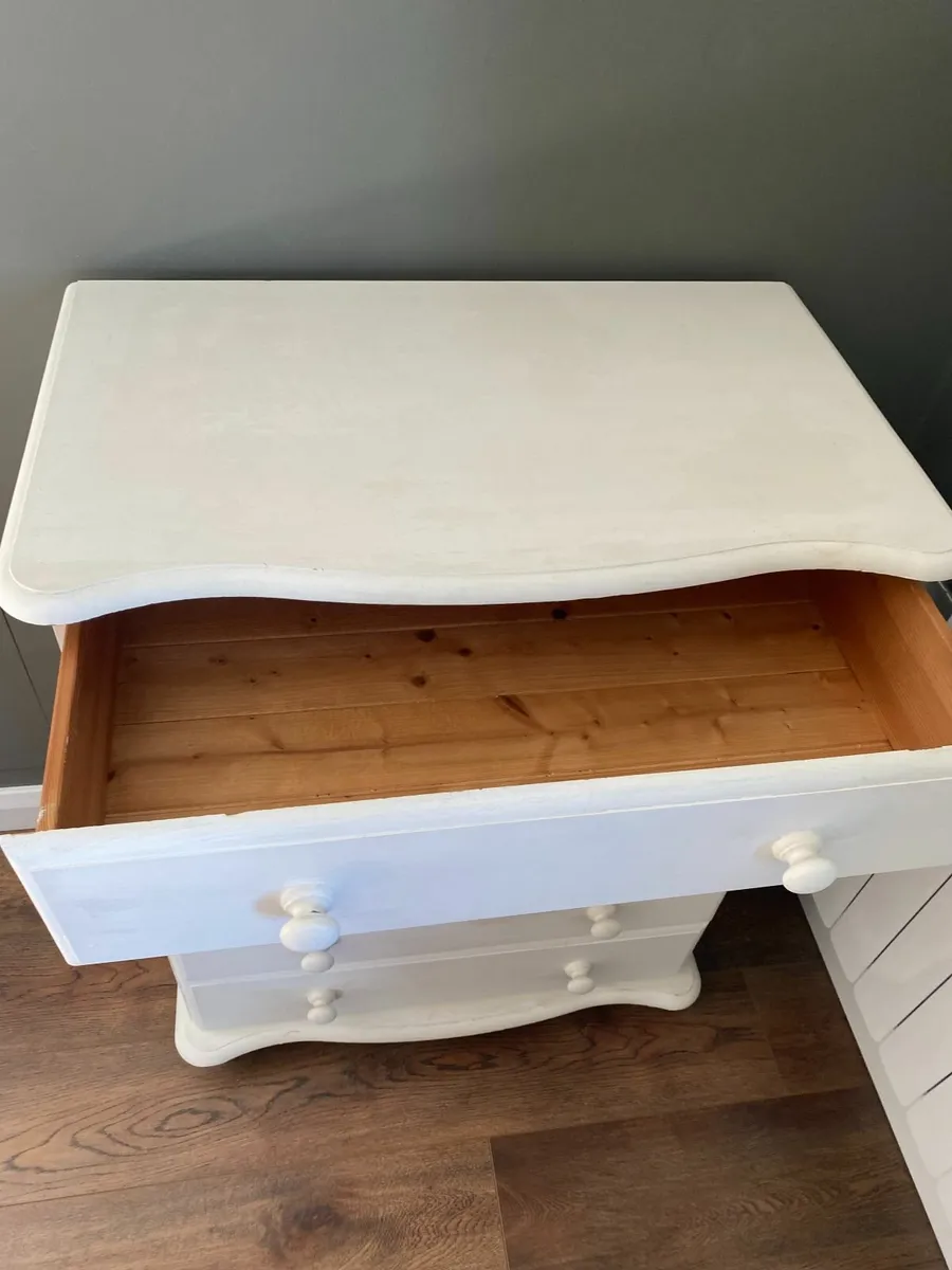 Chest of drawers - Image 2