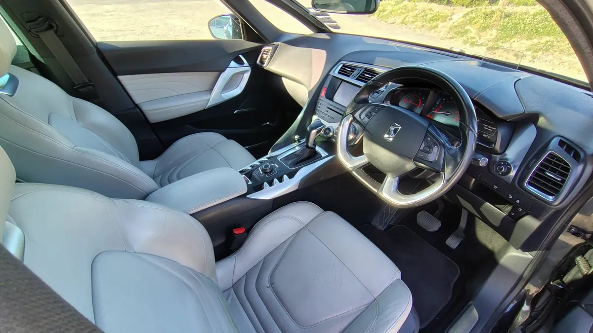 Citroen DS5 *AUTOMATIC* New NCT - Image 2