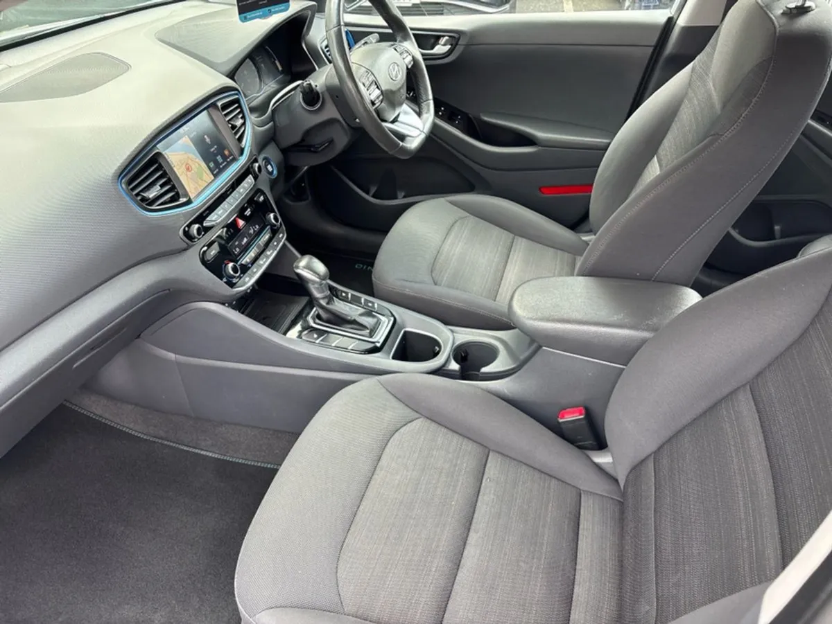 Hyundai Ioniq 1.6 GDI Petrol Hybrid Premium 5DR A - Image 3