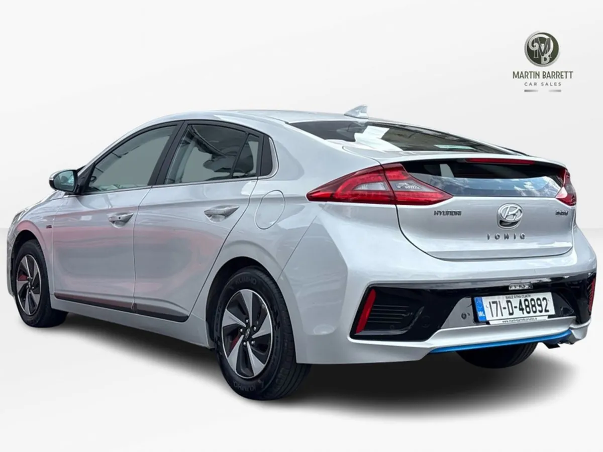 Hyundai Ioniq 1.6 GDI Petrol Hybrid Premium 5DR A - Image 4