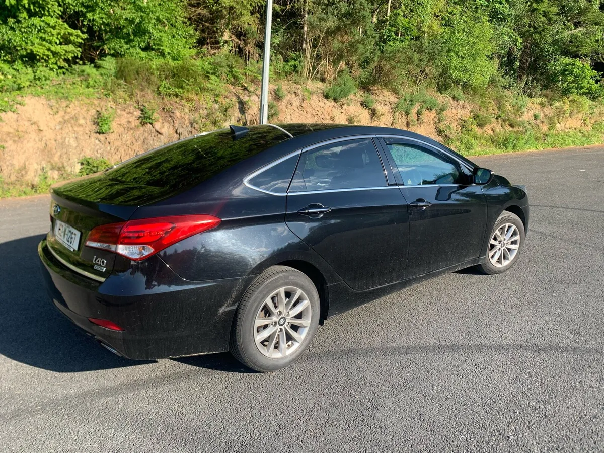 152 Hyundai i40 - Image 2