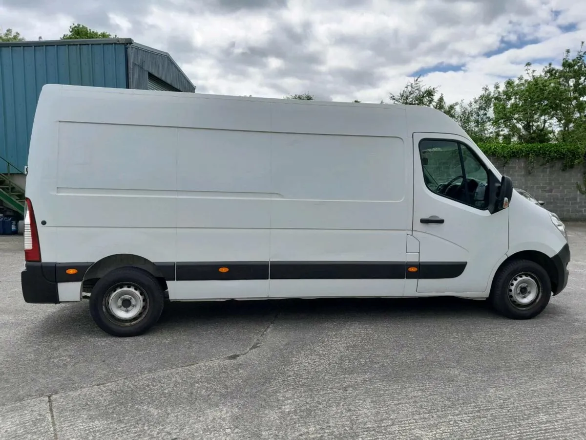 171 Renault Master LWB - Image 3