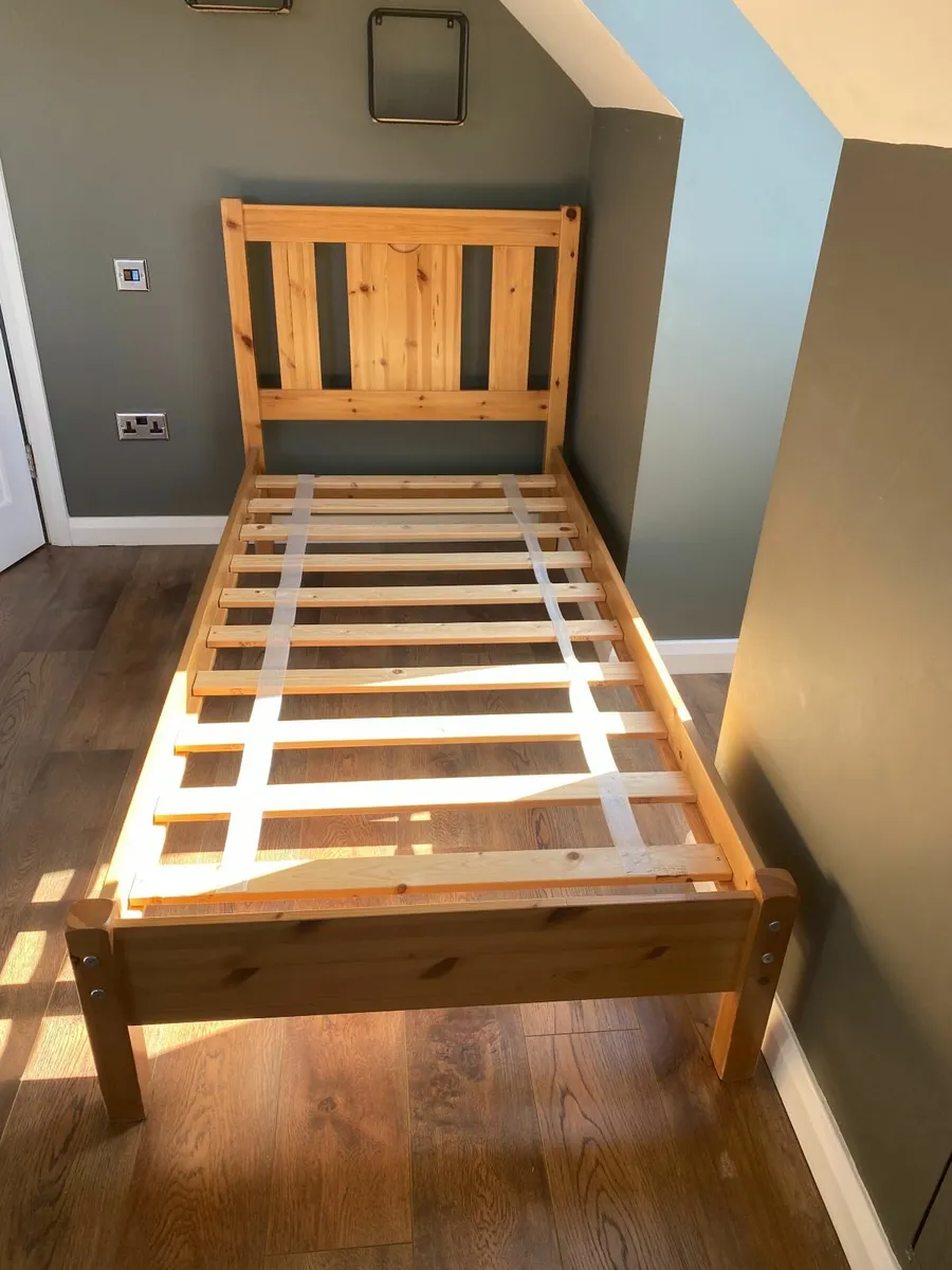 Single Bed - Image 2