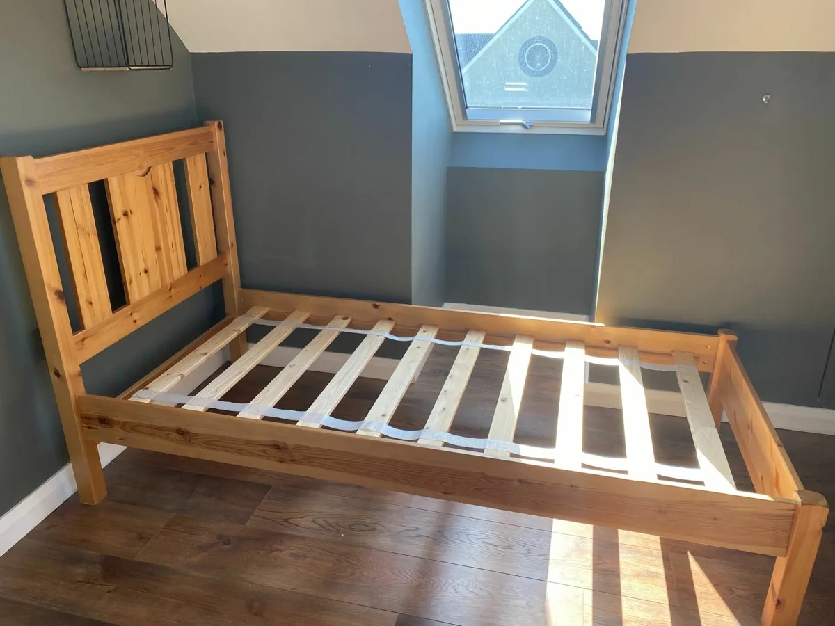 Single Bed - Image 4