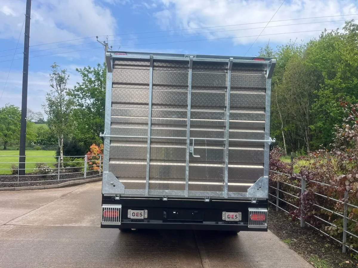 Livestock trailers - Image 3