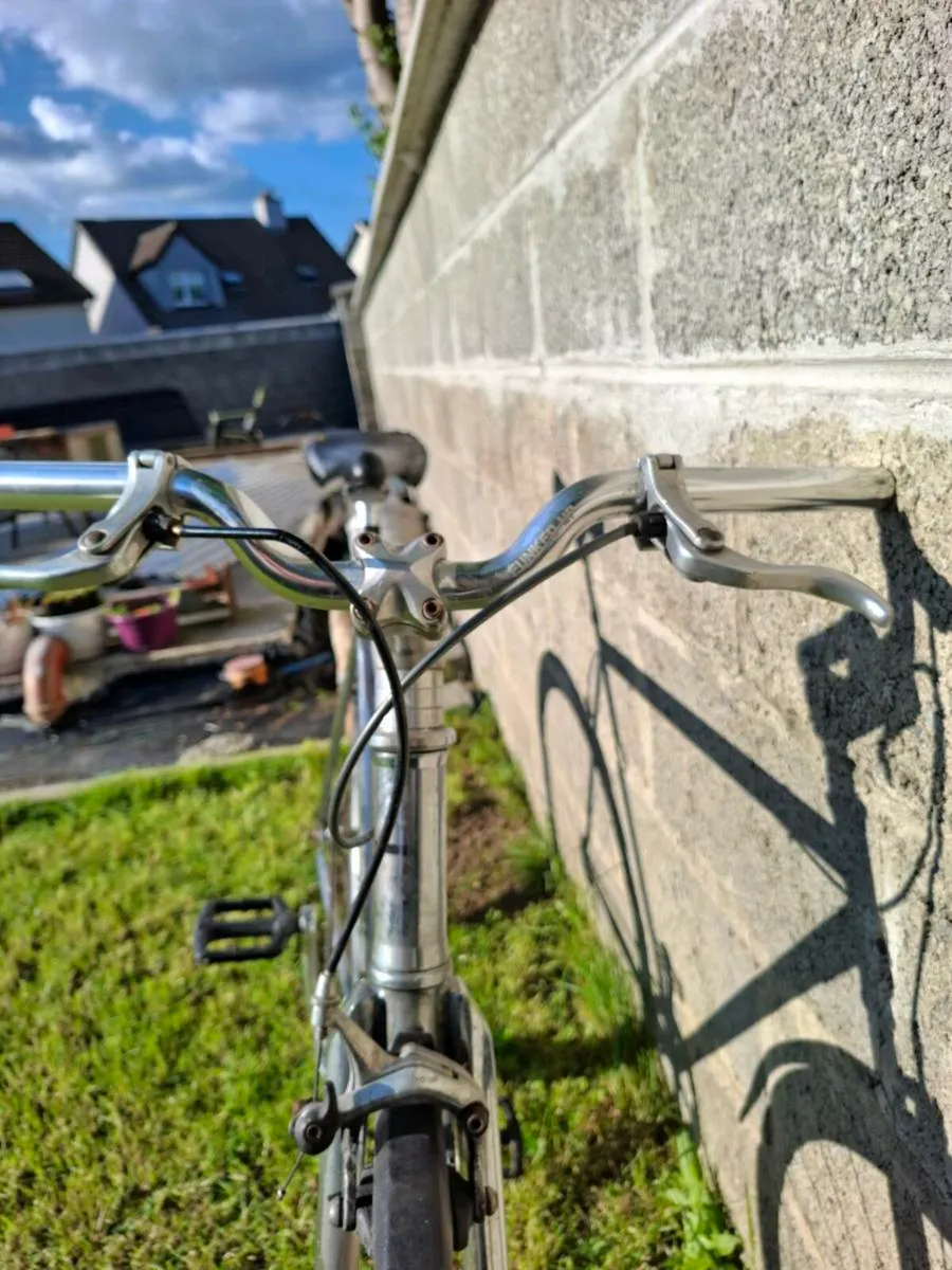 Rare funked up race bike - Image 3