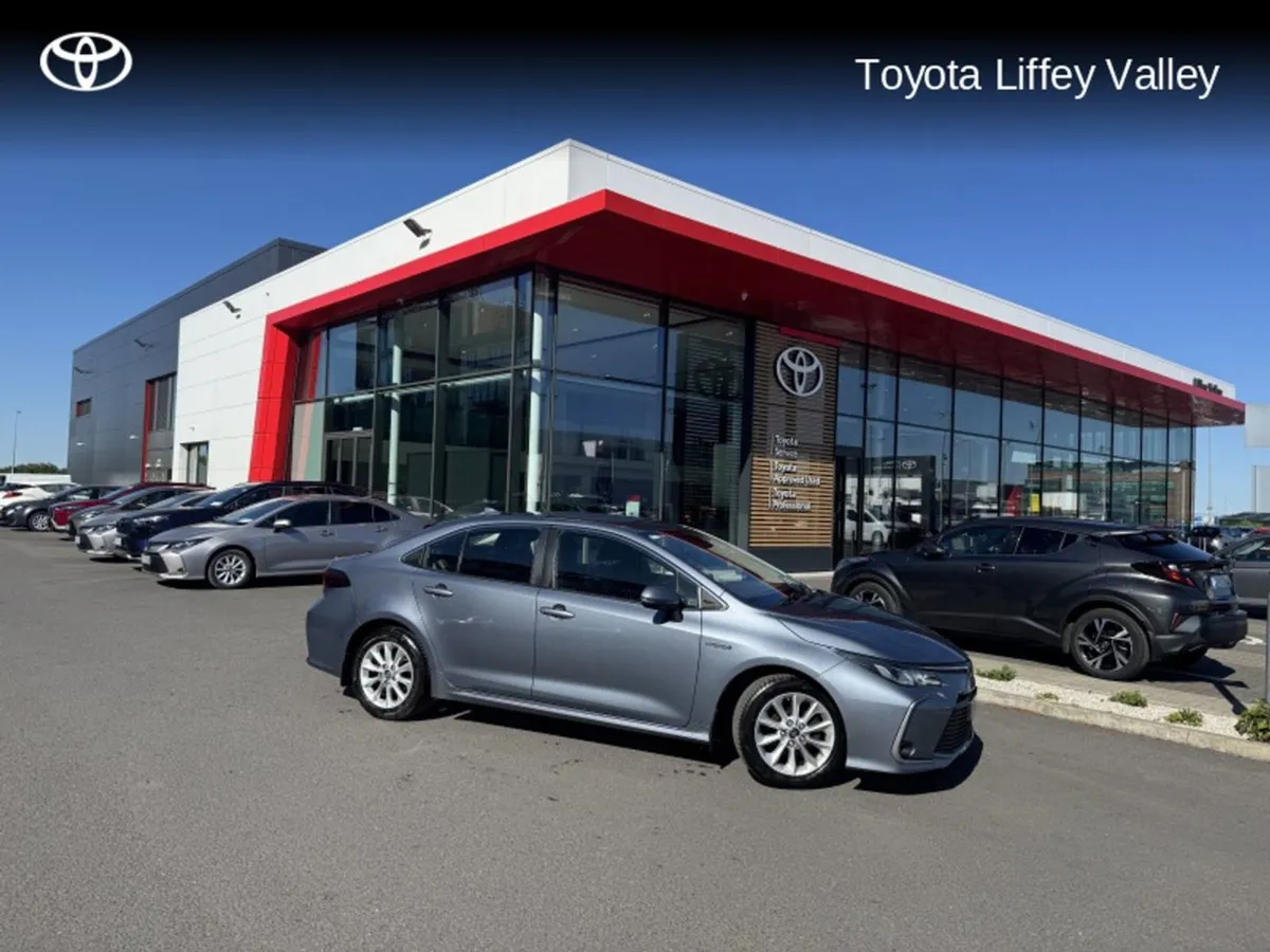 Toyota Corolla Corolla Hybrid Luna SAL - Image 1