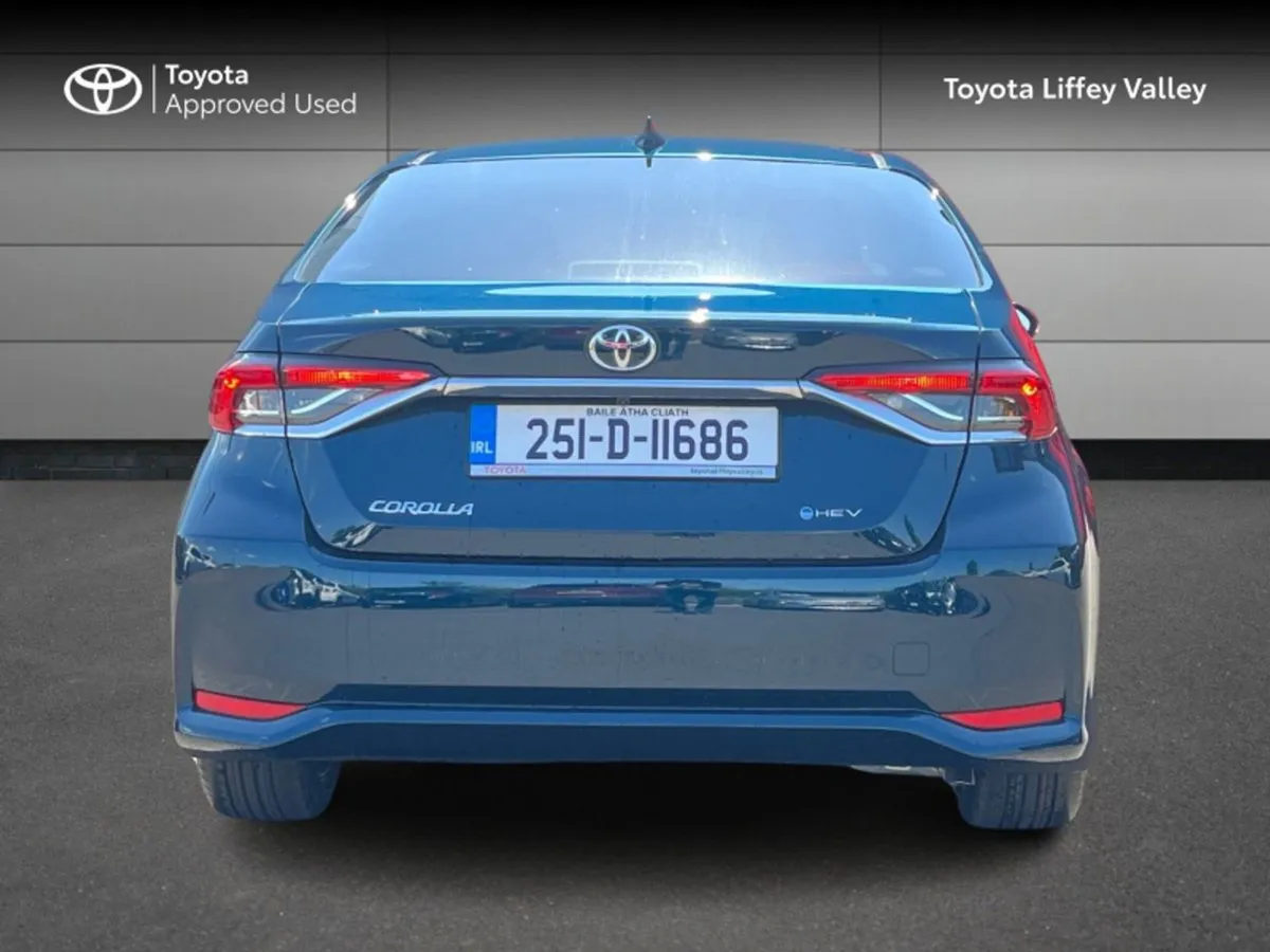 Toyota Corolla Corolla Saloon Luna Sport - Image 4