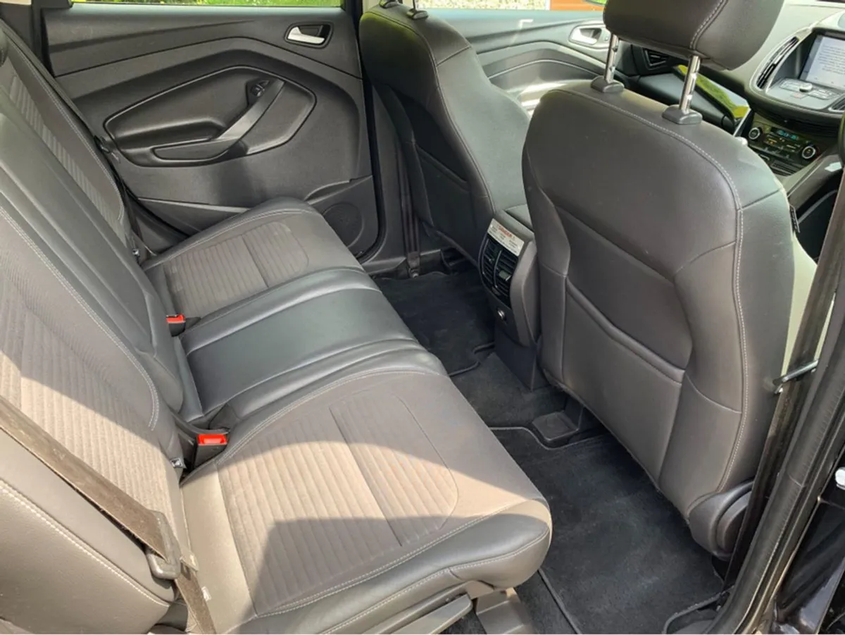 Ford Kuga Titanium Sport 1.5 Tdci 120BHP FWD 4 Se - Image 4