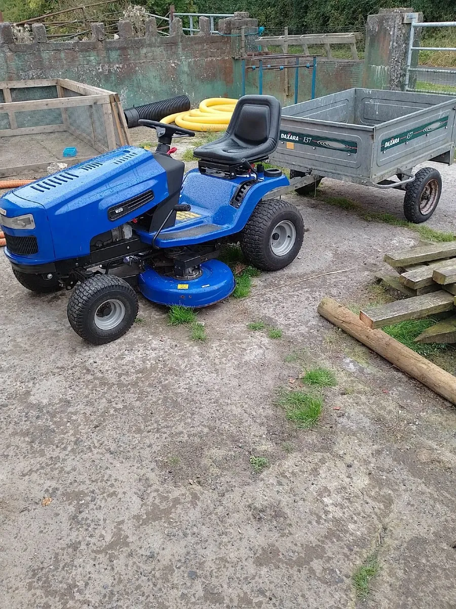 Hayter garden tractor 20hp for  sale€1,000 - Image 3