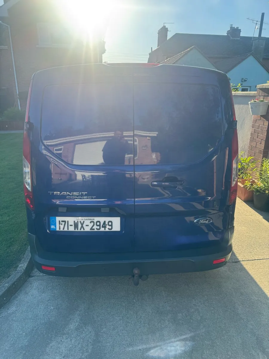 Ford Transit Connect - Image 2