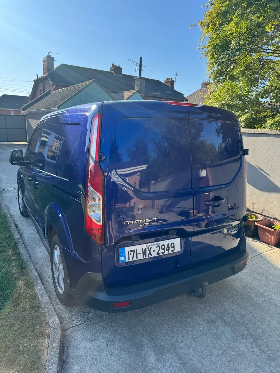 Ford Transit Connect - Image 4