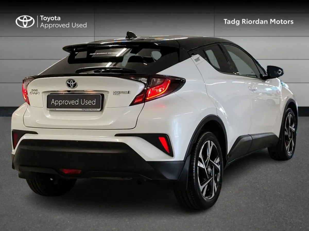 Toyota C-HR Hybrid Sport Bi-tone - Image 2