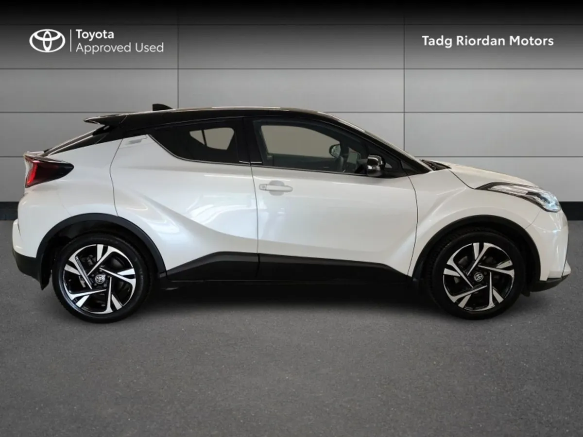 Toyota C-HR Hybrid Sport Bi-tone - Image 3