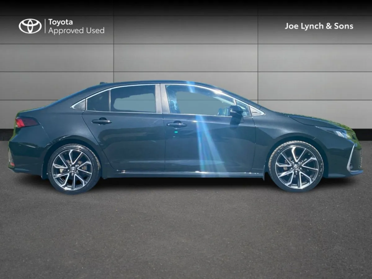 Toyota Corolla Corolla Hybrid SOL Saloon - Image 3