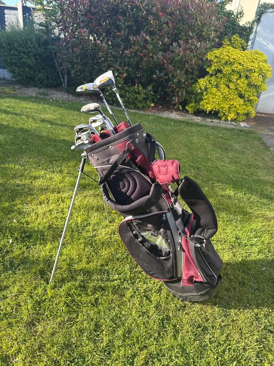 Wilson prostaff gold clubs - Image 1