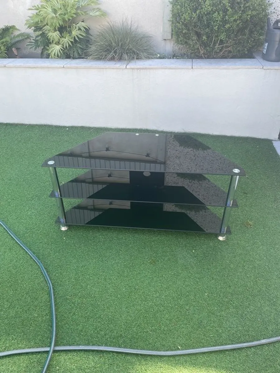 tv stand - Image 1