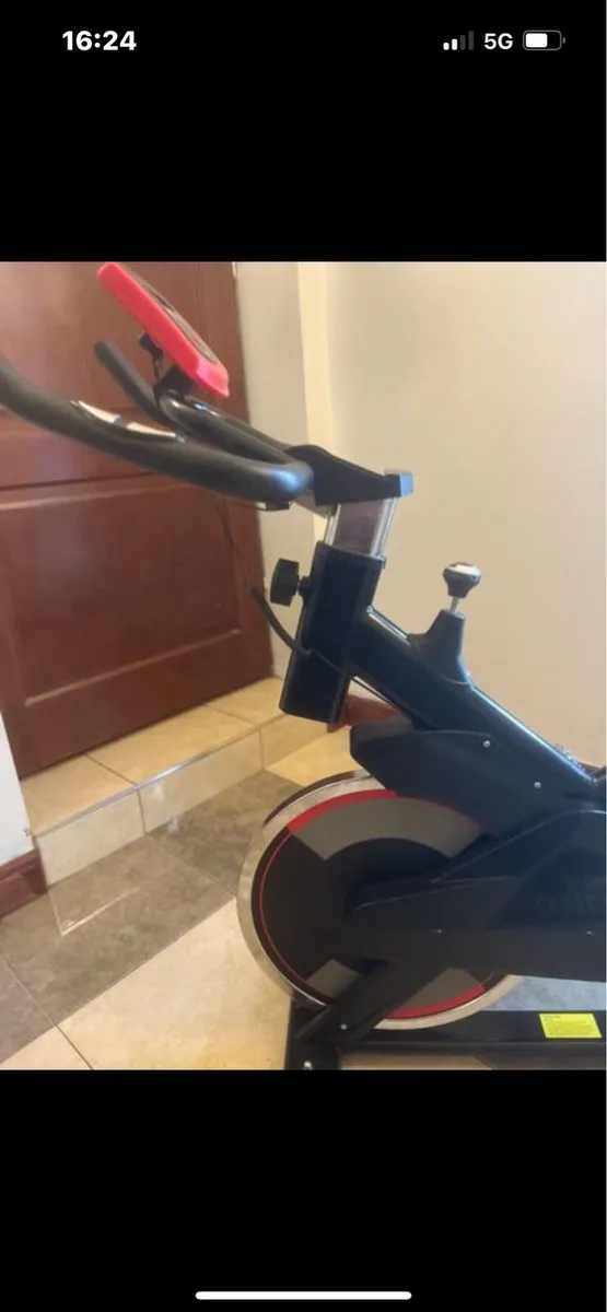 Exercise bike - Image 3