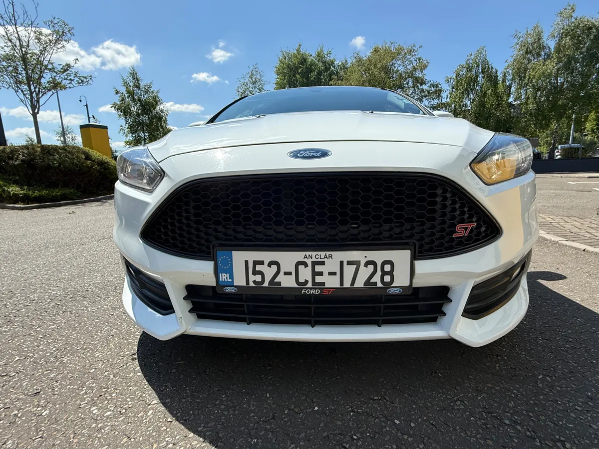 Ford Focus 2.0 TDCI ST2 190 BHP - Image 2