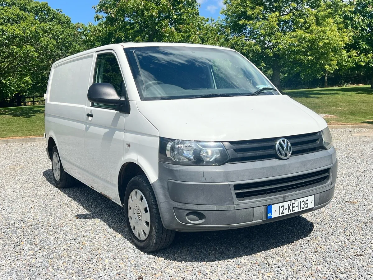 VW Transporter - Image 2
