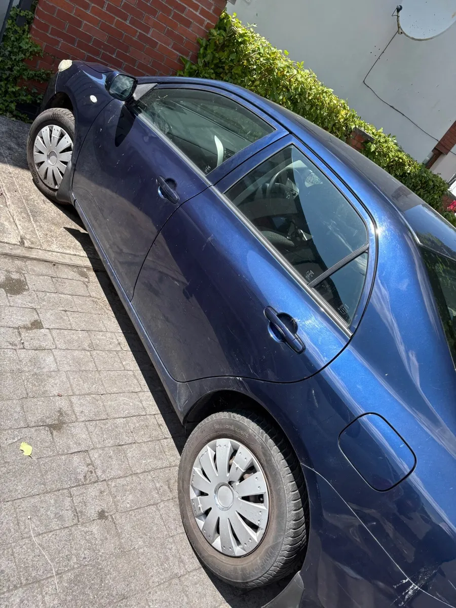 Toyota Corolla 2008 - Image 2
