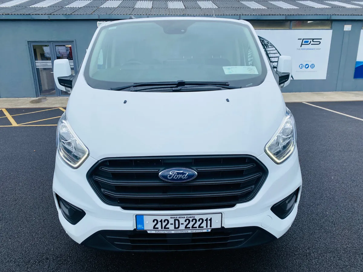 FORD TRANSIT CUSTOM TREND SWB 2021 (212) LOW KLMS - Image 2
