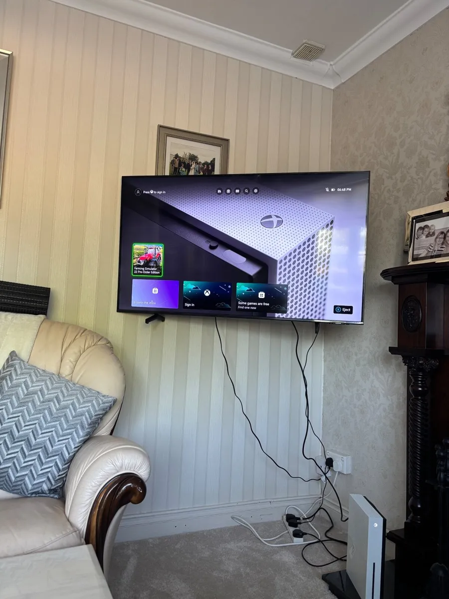 Xbox series one - Image 3