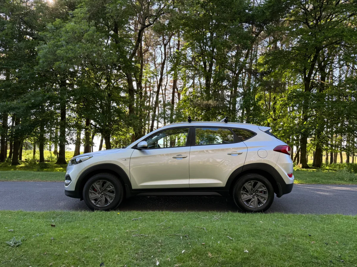 Hyundai Tucson 2016 Diesel - Image 4