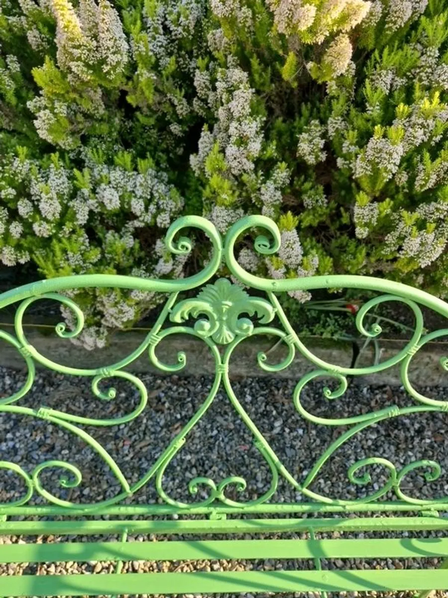 wrought iron bench - Image 4