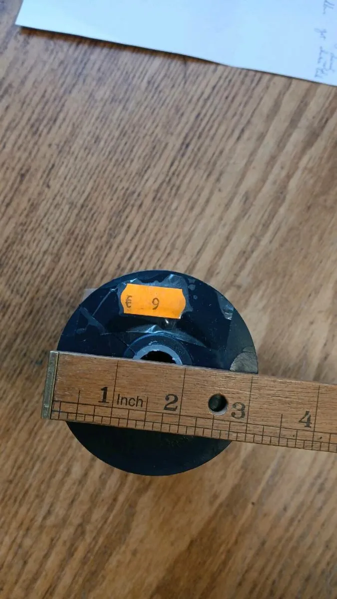 Rollers for boat trailer - Image 4