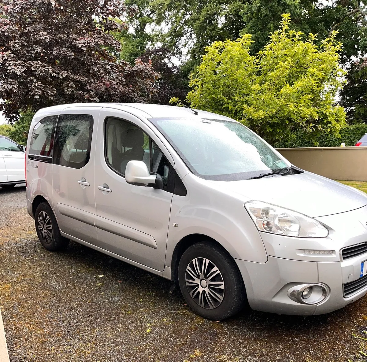Peugeot Partner 2012 WHEELCHAIR CAR - Image 1