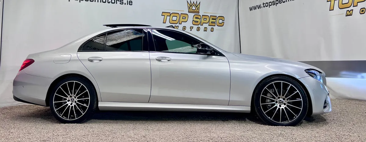 2020 Mercedes E300 AMG Night Ed Premium - Image 3