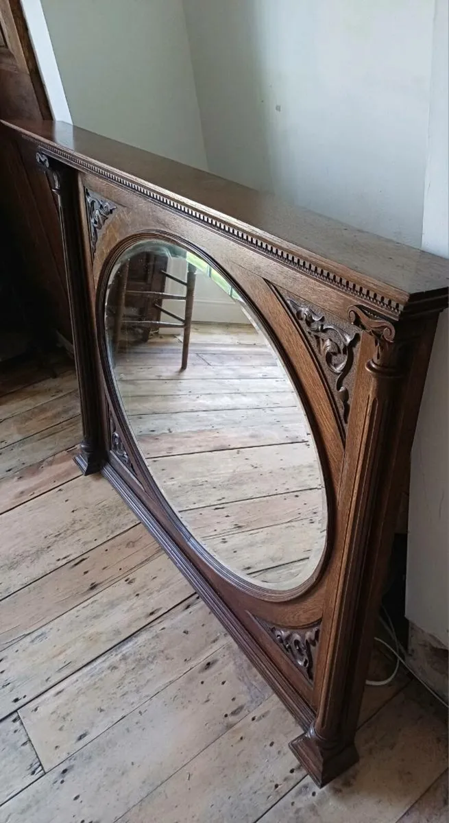 Stunning Carved Oak Mirror - Image 1