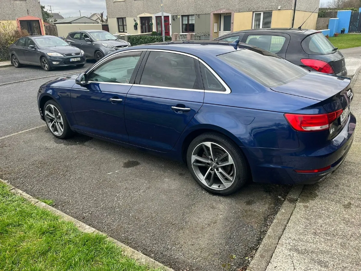 Audi A4 2018 - Image 2