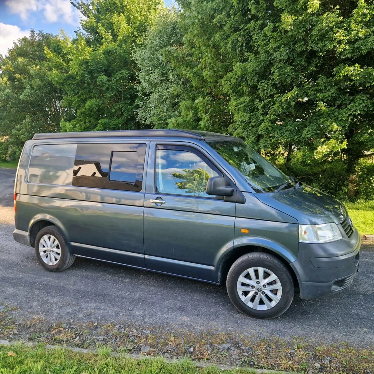 VW camper - Image 2
